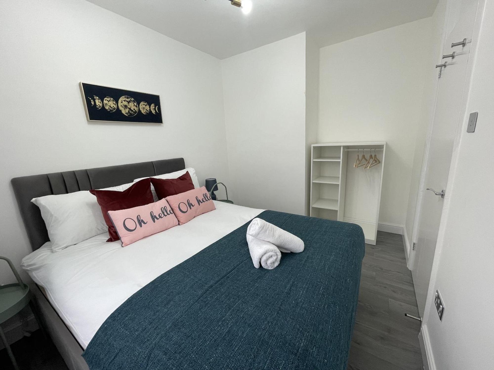 Deluxe Apartment - Next To Kings Cross - Eurostar & Euston Station Londra Esterno foto